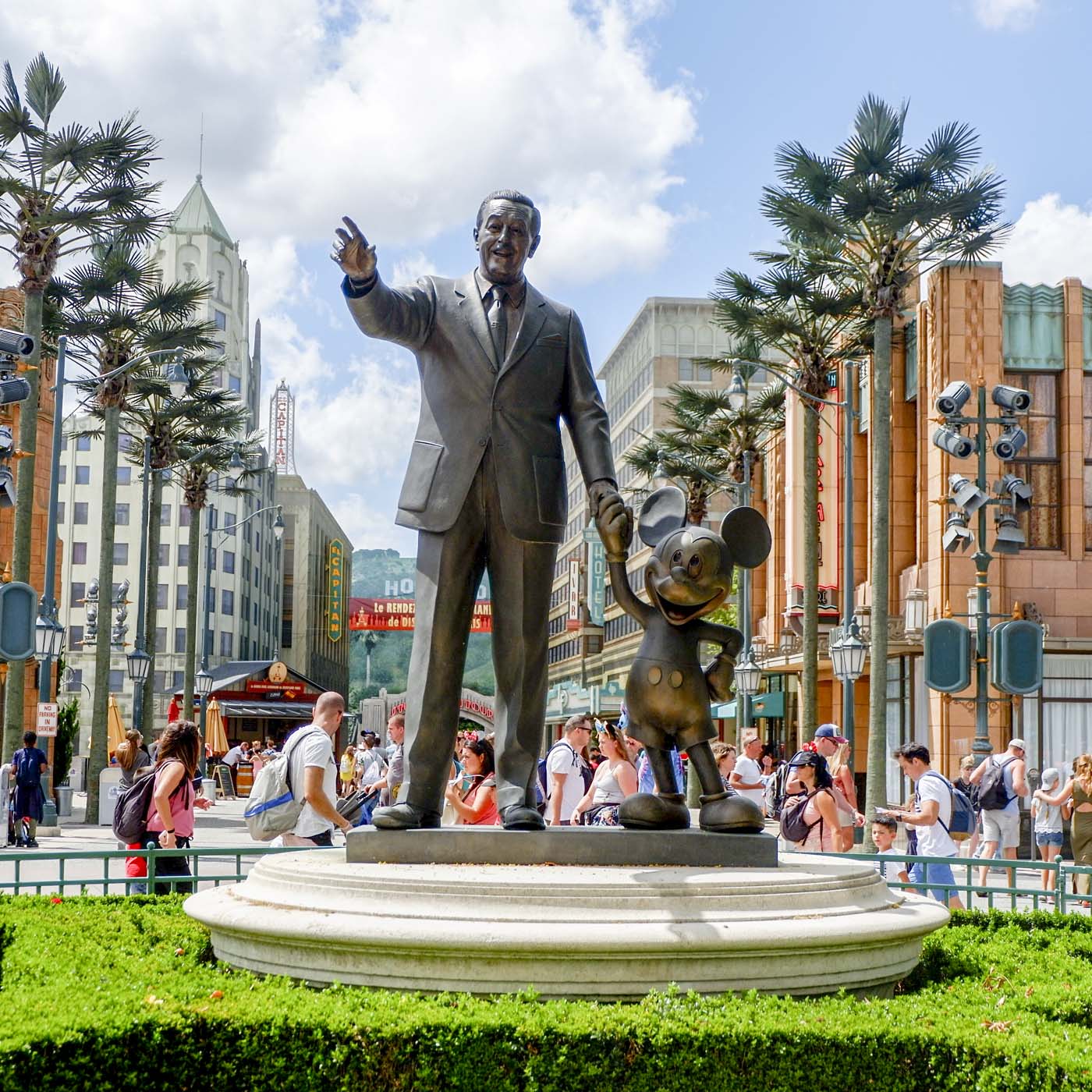Disneyland Paris 6 Things You Should Know Before Visiting When